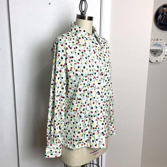 1970s vintage berry print button down shirt - size large - Picture 4 of 9